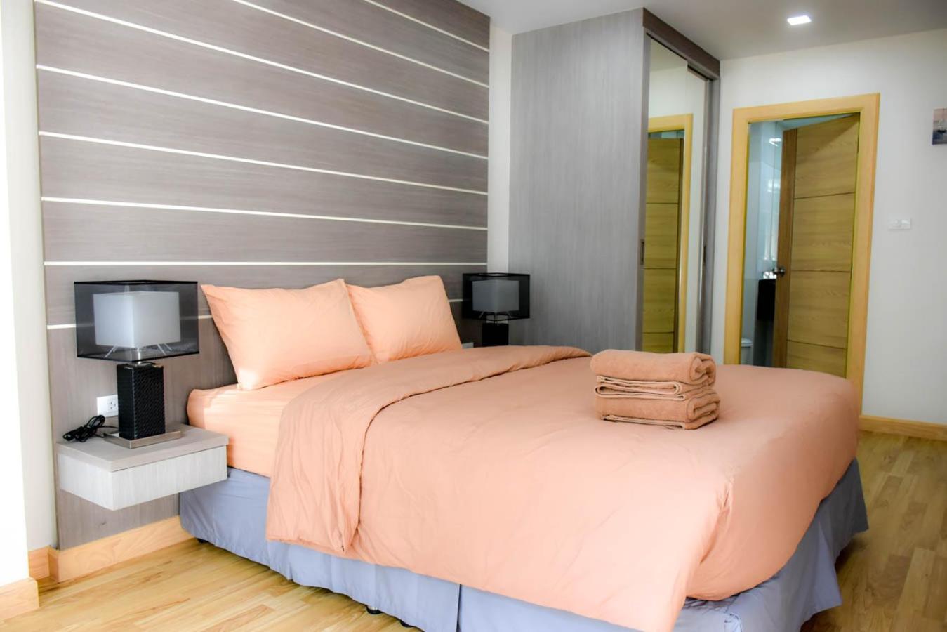 Whale Marina Condominium Na Chom Thian Room photo