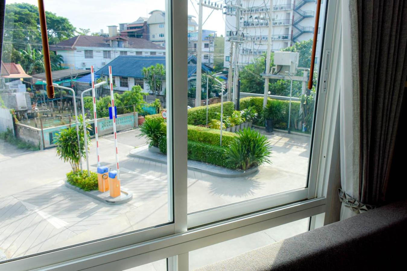 Whale Marina Condominium Na Chom Thian Room photo